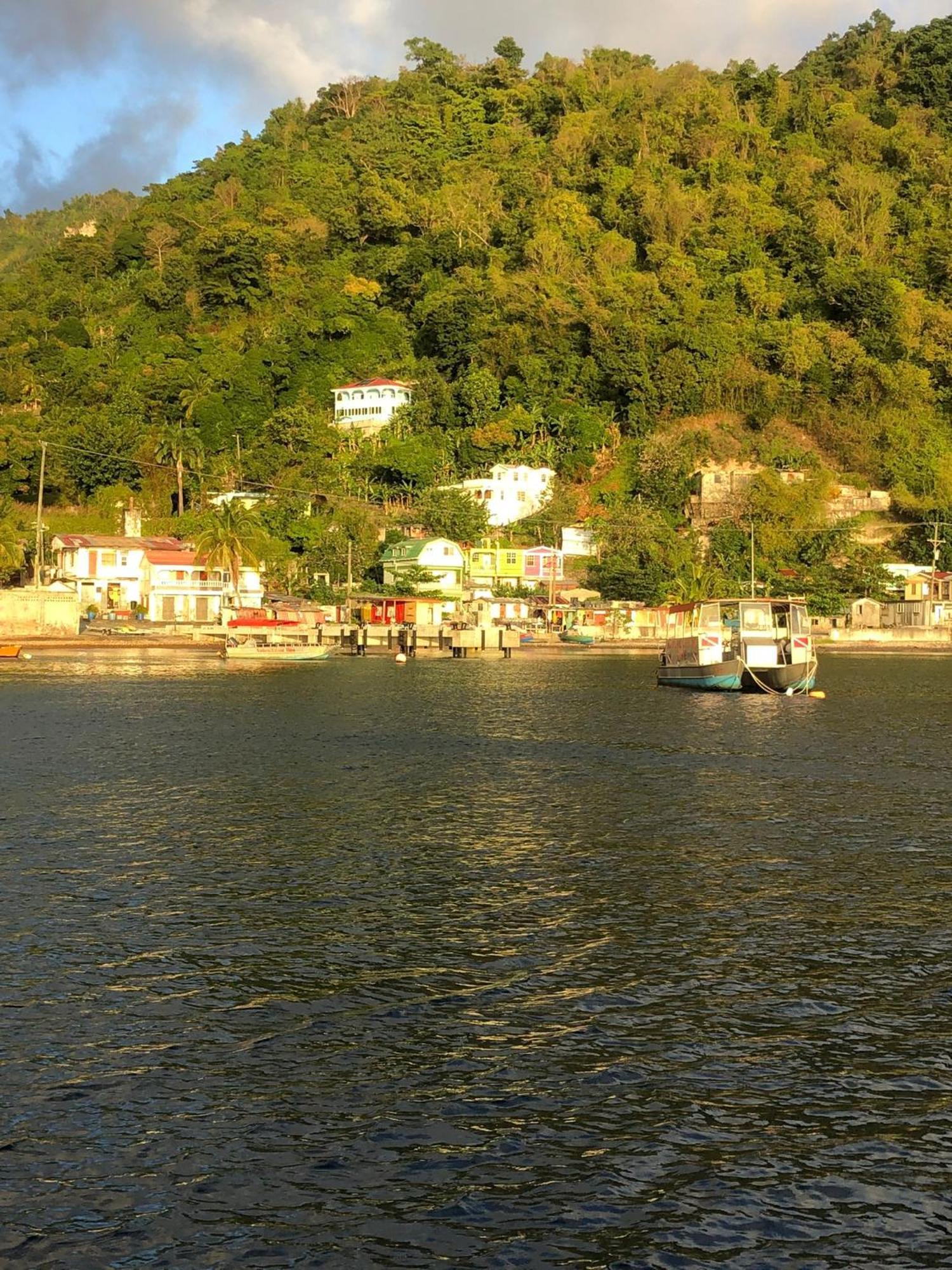 The Big Blue Condo Soufriere Exterior photo